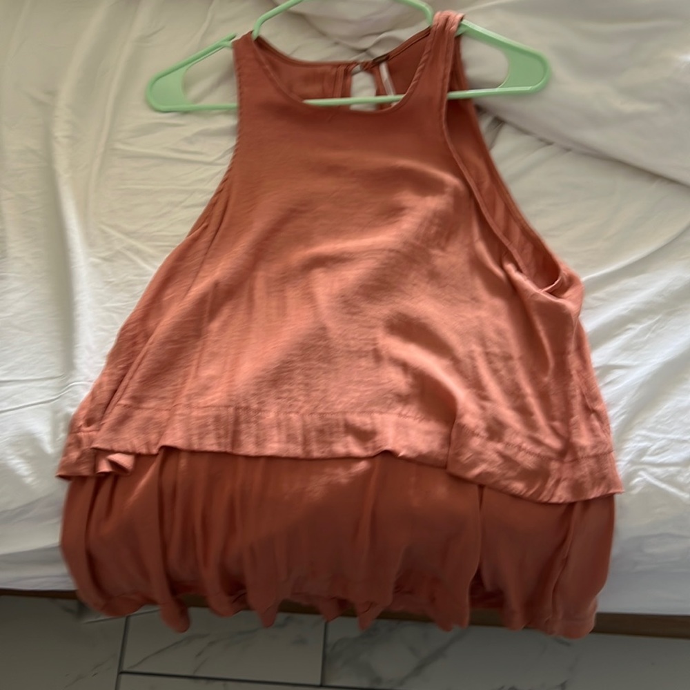Salmon top